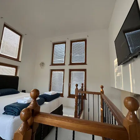 Lux Crystal Apartman Bihać