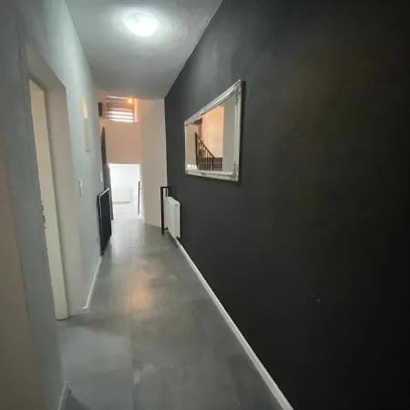 Lux Crystal Apartman *