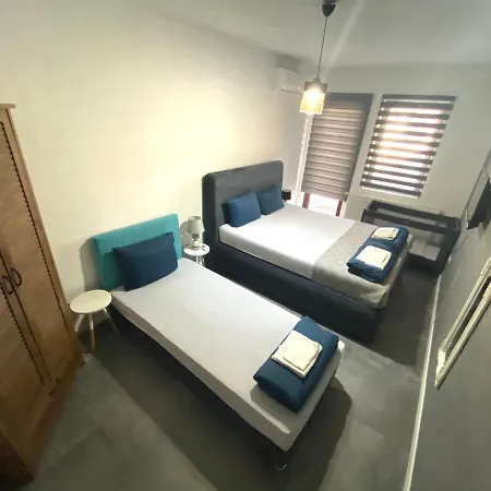 Lux Crystal Apartman *